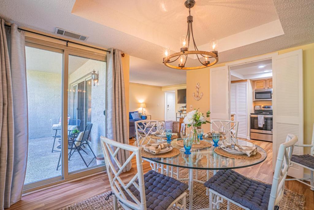 1686 Bluff Villas Renovated Sleeps 8 Walk To Salty Dog Sea Pines Hilton Head Island Kültér fotó